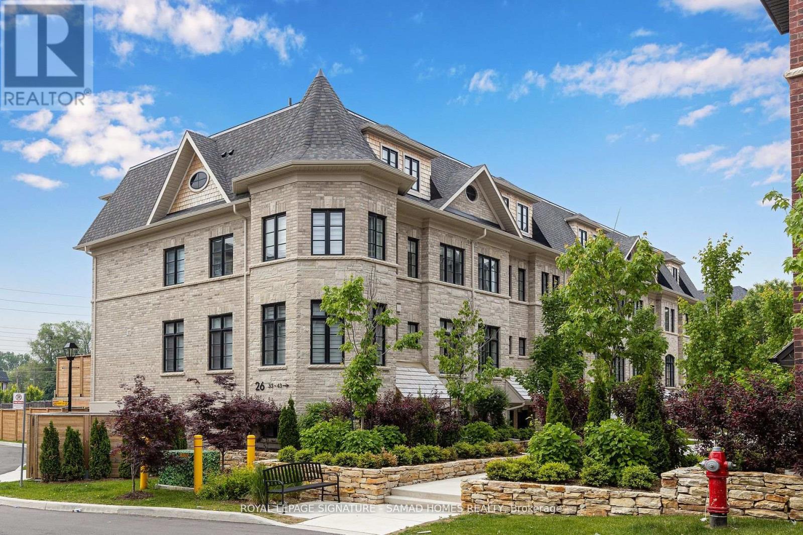 37 - 26 LUNAR CRESCENT