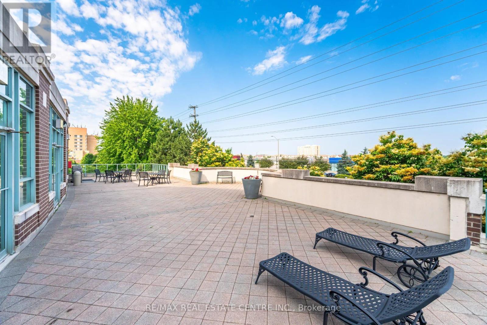 109 - 4850 GLEN ERIN DRIVE