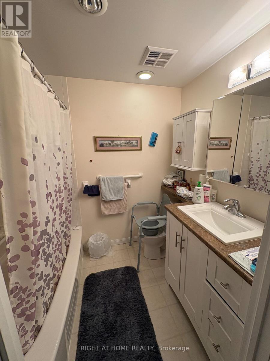 505 - 94 DEAN AVENUE