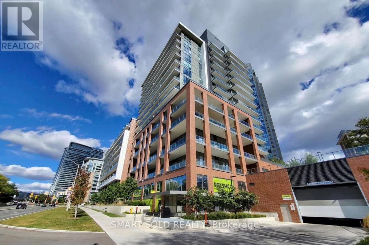 618 - 36 FOREST MANOR ROAD