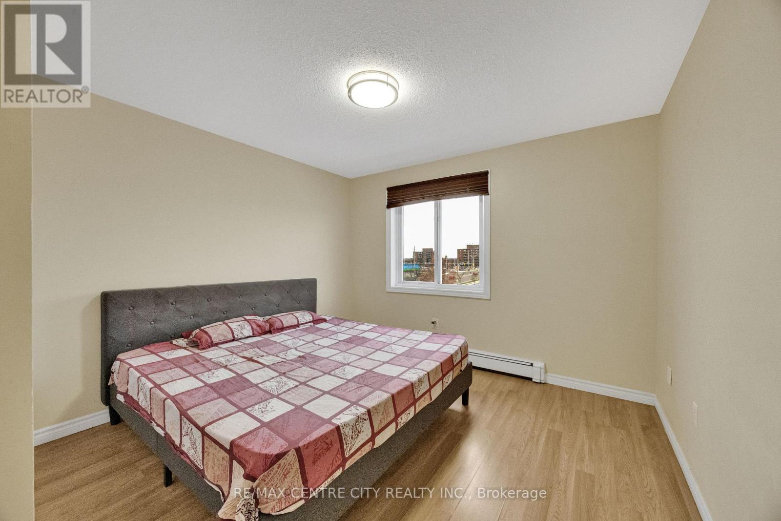 301 - 1584 ERNEST AVENUE