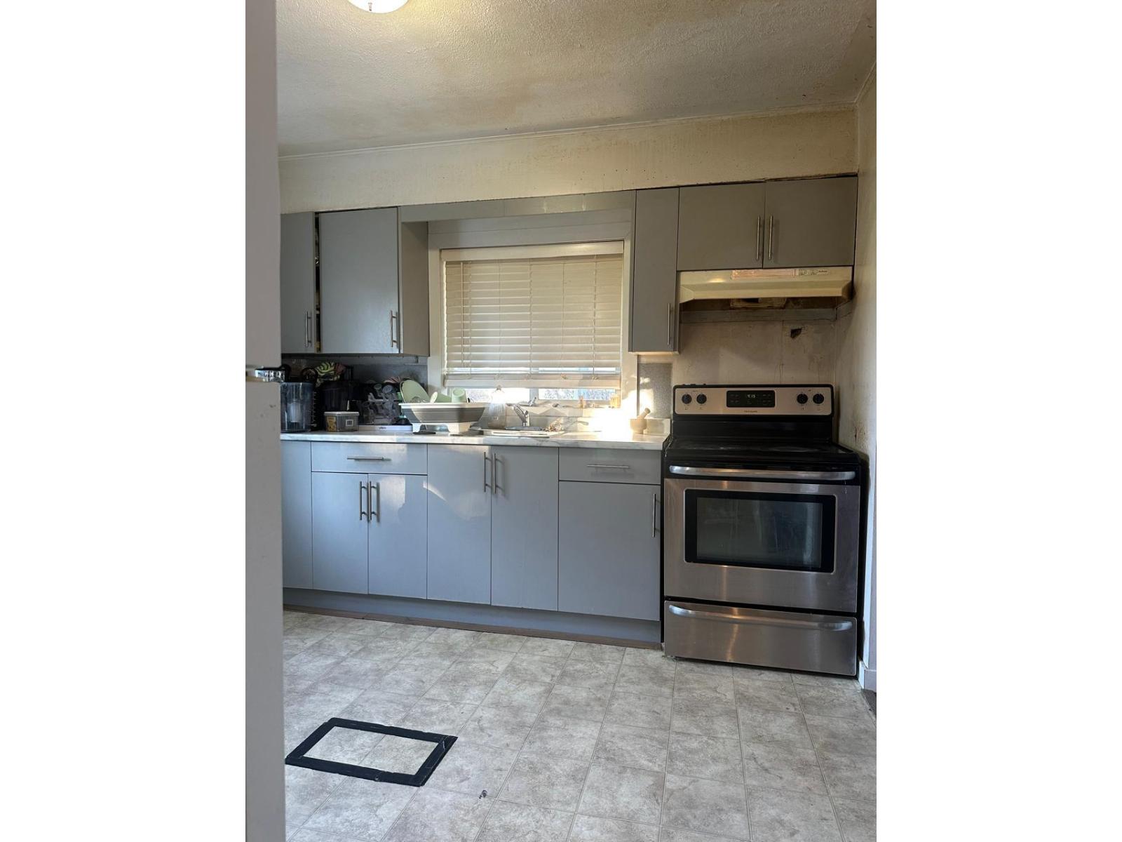 46084 BROOKS AVENUE, Chilliwack Proper South