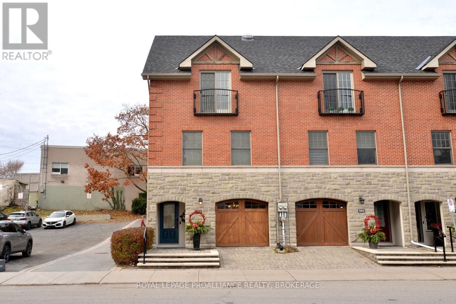 300 WELLINGTON STREET