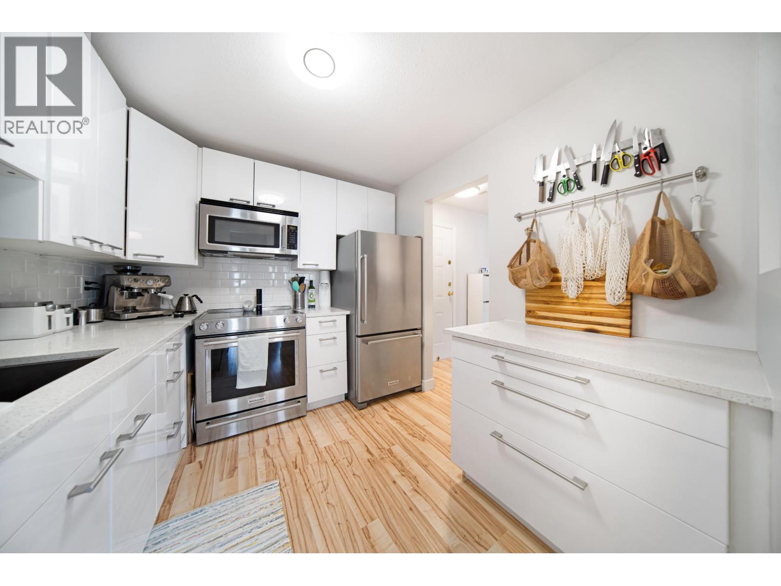 305 1175 HEFFLEY CRESCENT