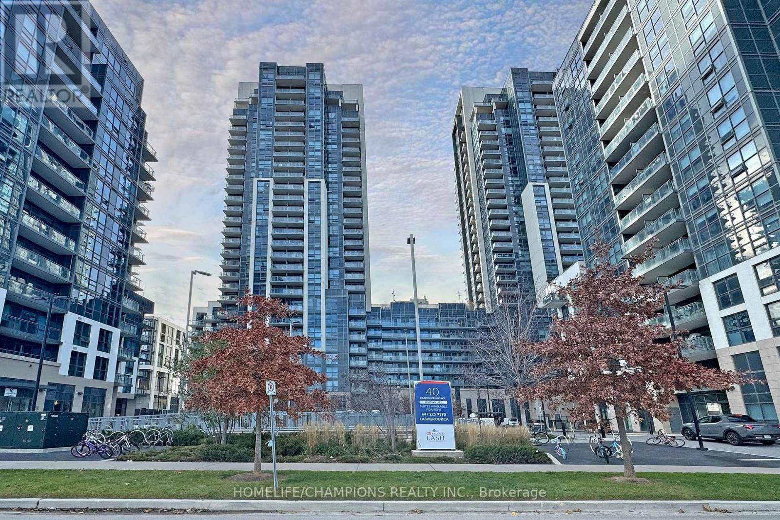 2710 - 20 MEADOWGLEN PLACE