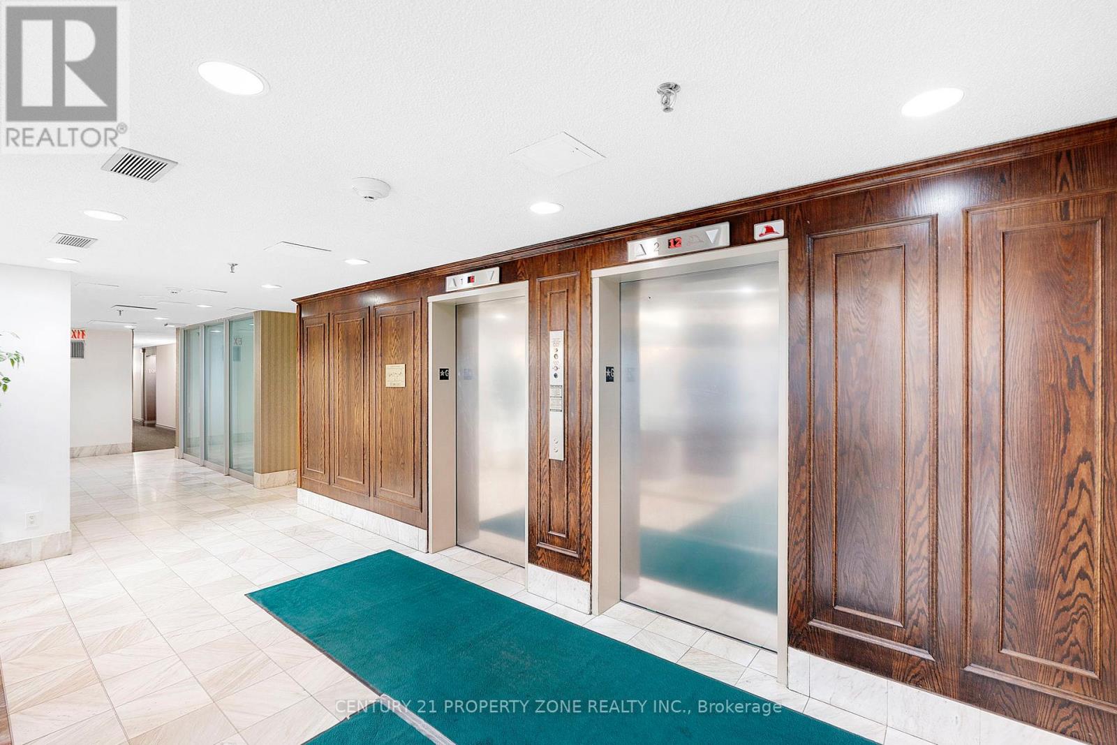 101 - 330 MILL STREET S