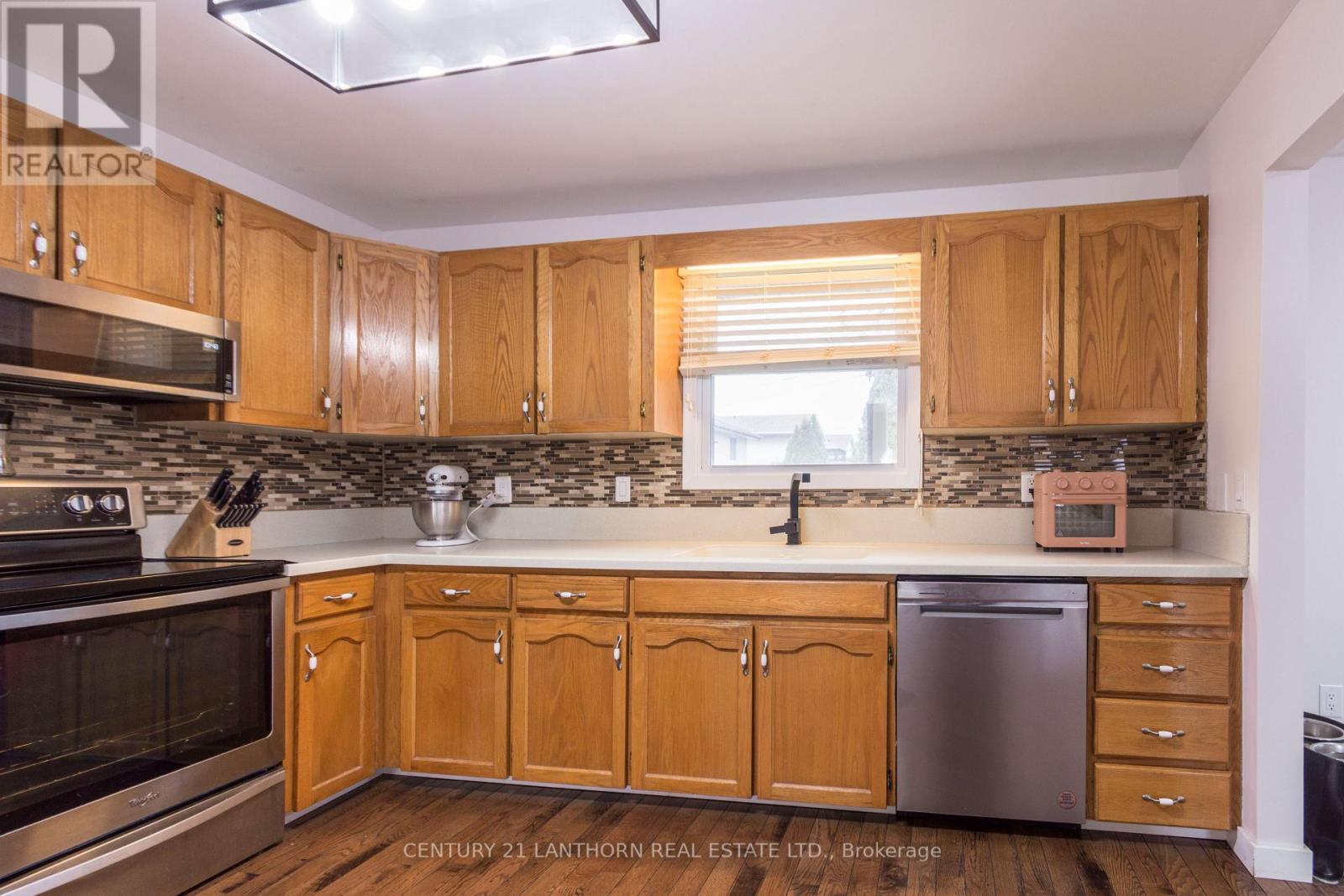 94 NORTH MURRAY STREET