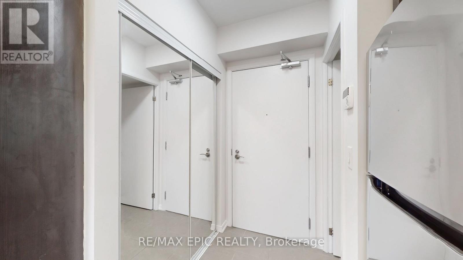 603 - 830 LAWRENCE AVENUE W