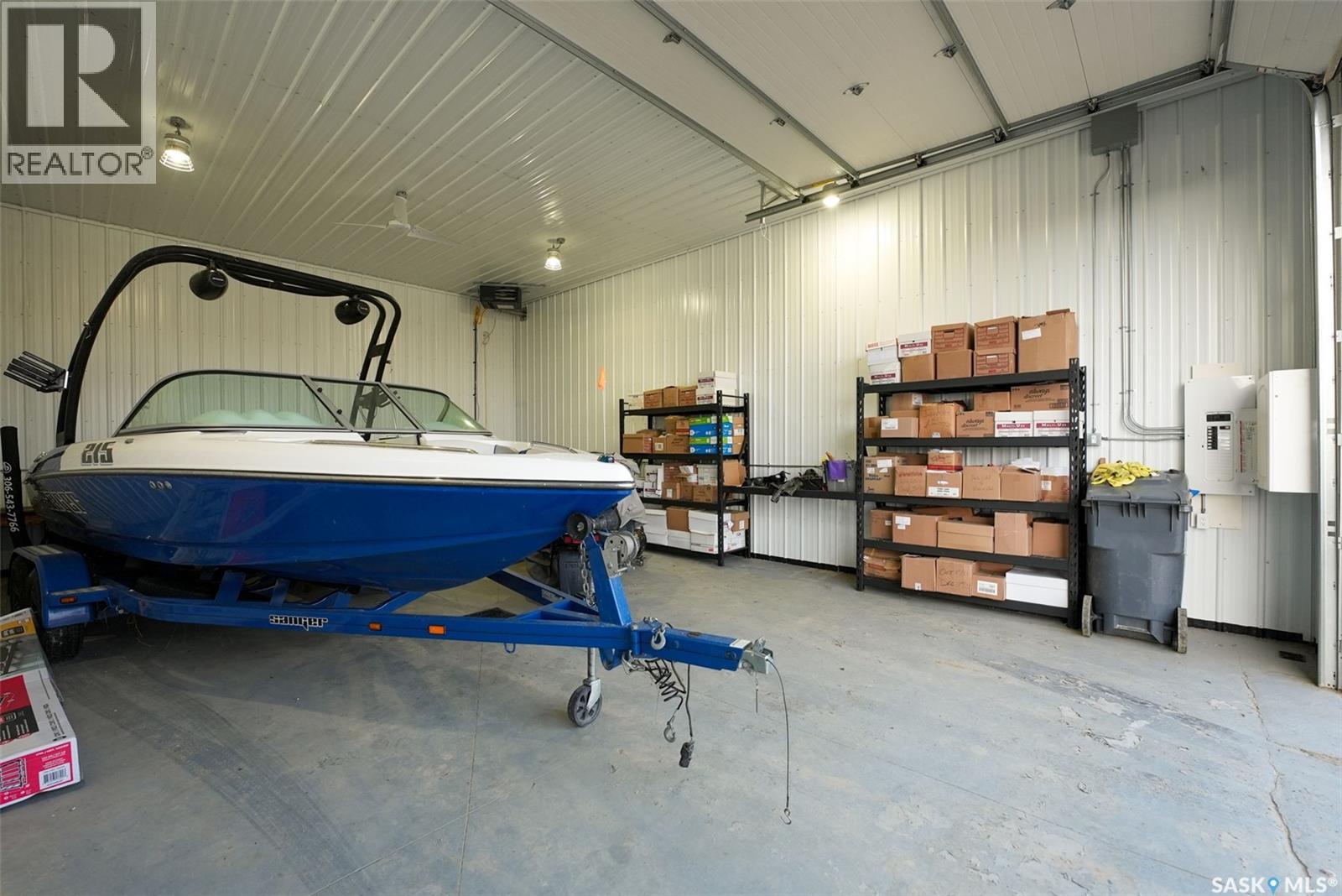 1000 Railway AVENUE N