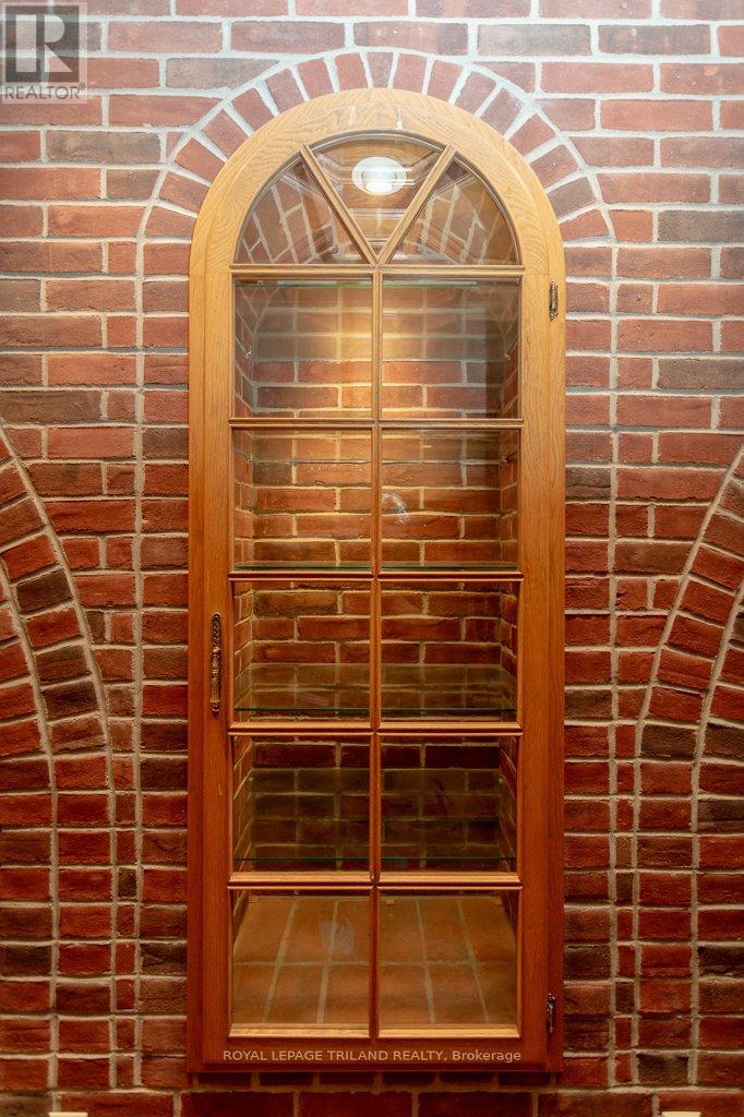 2643 OLD VICTORIA ROAD