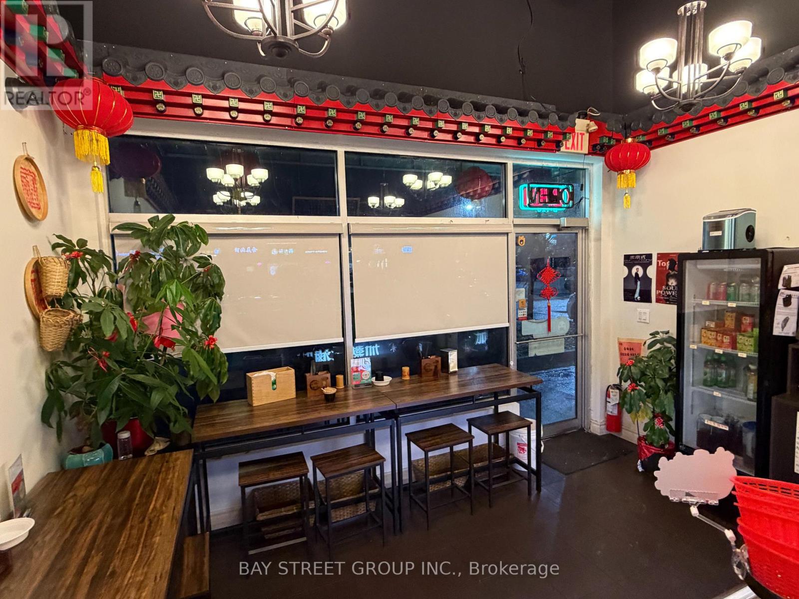 B120 - 3272 MIDLAND AVENUE