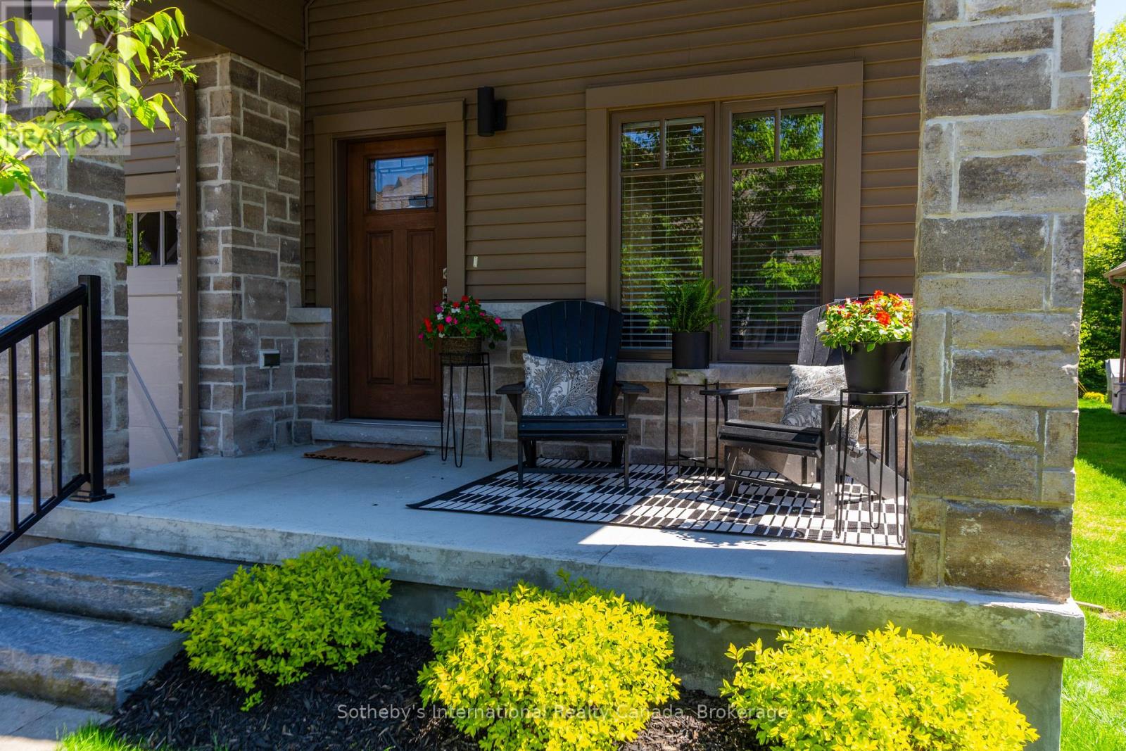 30 SERENITY PLACE CRESCENT