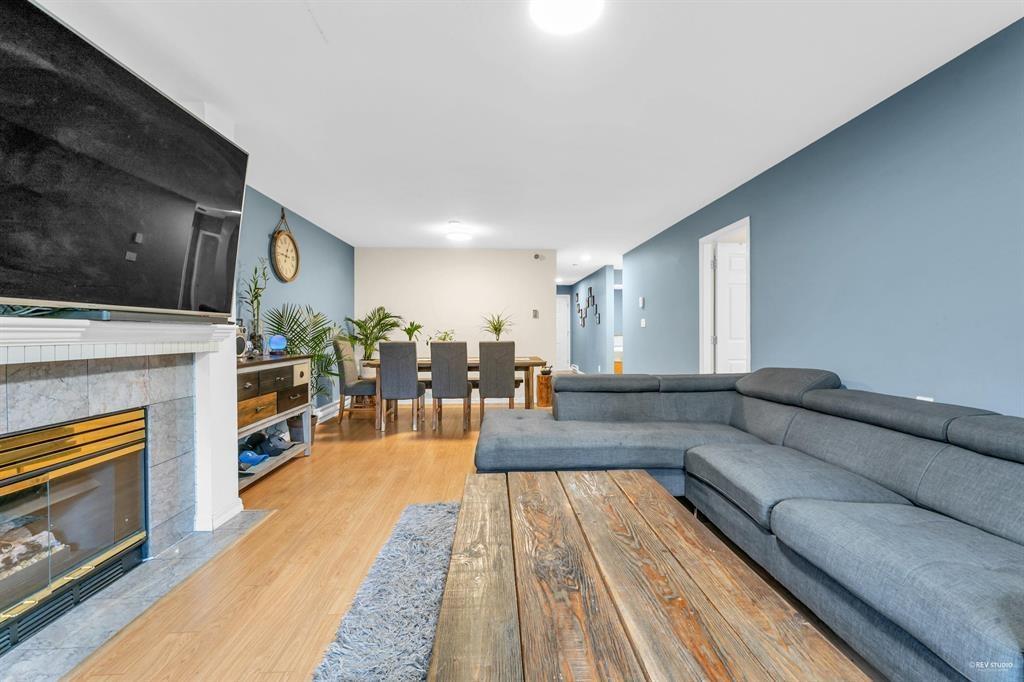 104 9310 KING GEORGE BOULEVARD