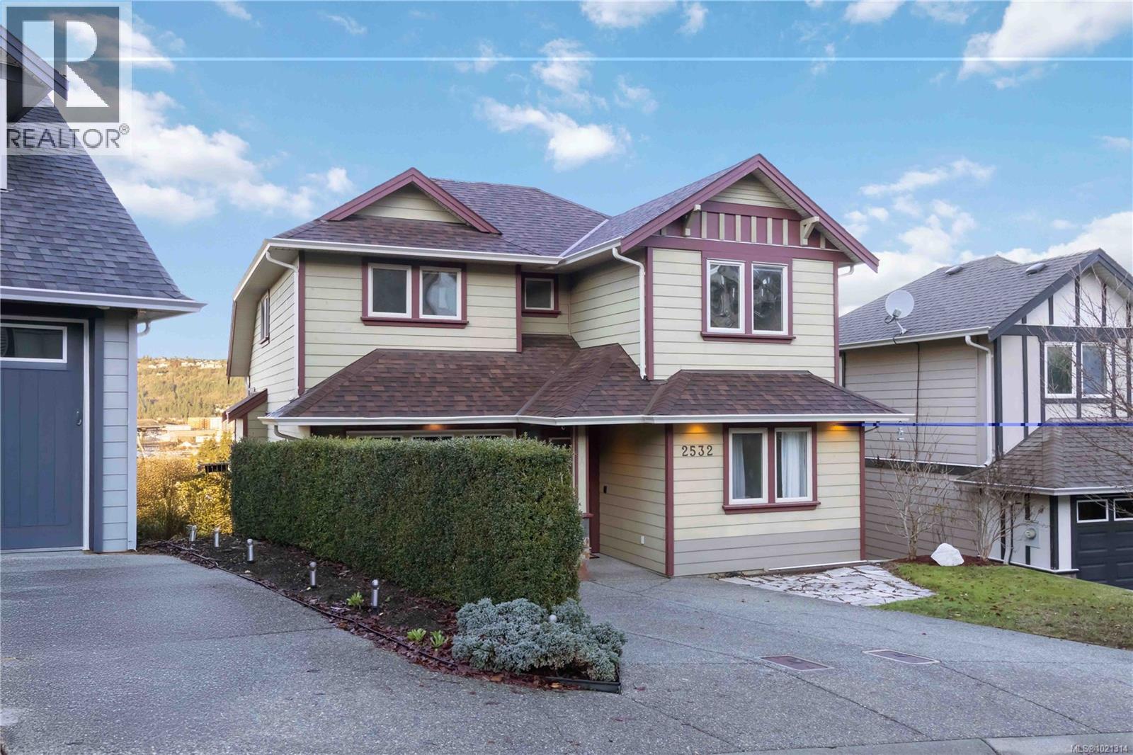 2532 Legacy Ridge