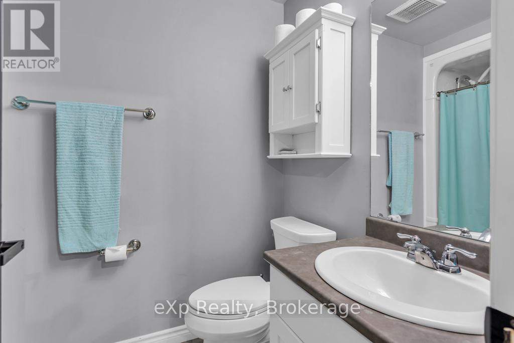 3 MORNING GLORY DRIVE