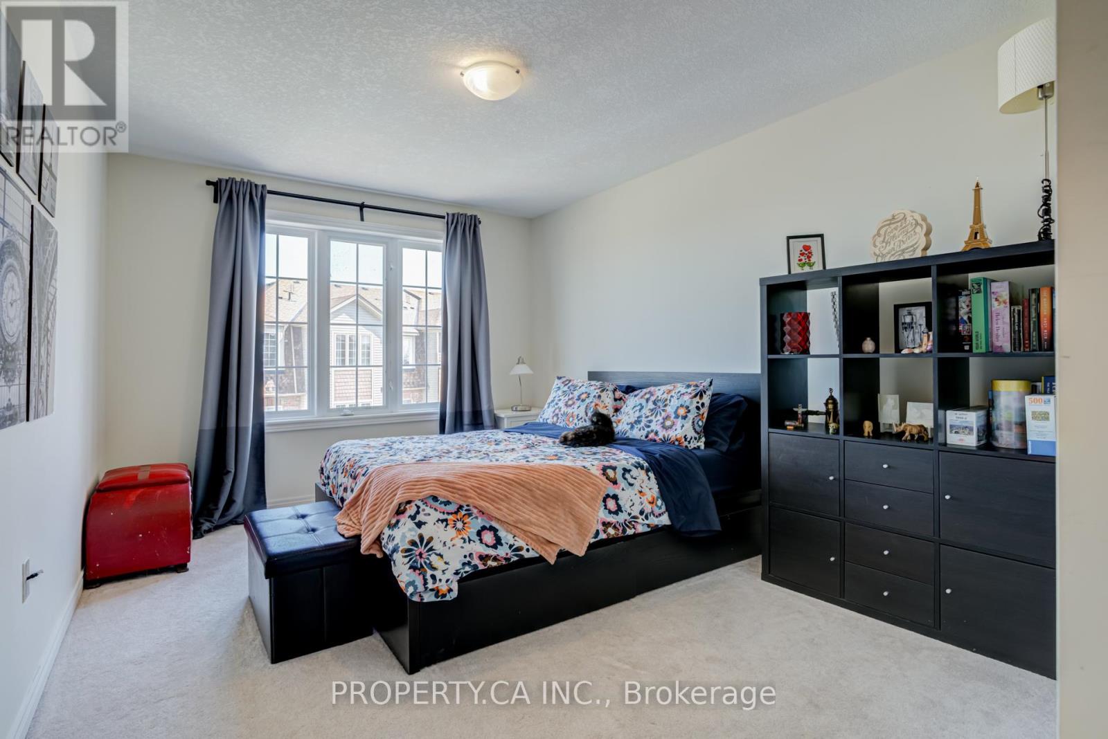 6 - 11 STOCKBRIDGE GARDENS