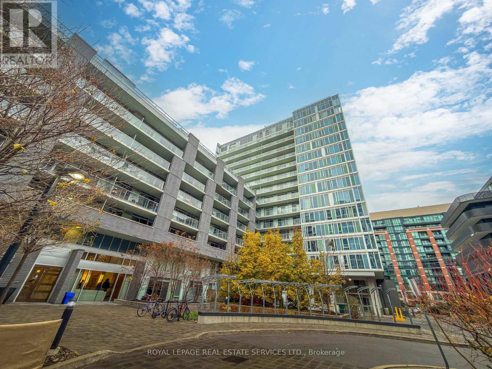 E406 - 555 WILSON AVENUE