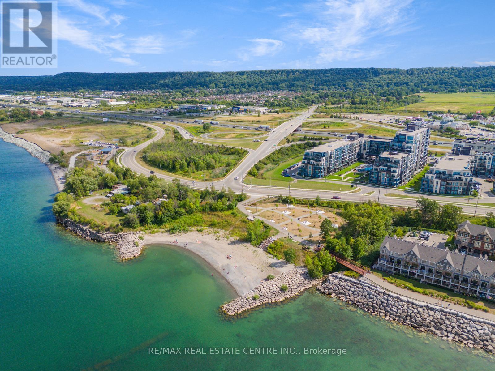 535 - 16 CONCORD PLACE