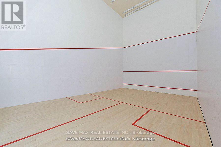 1907 - 90 ABSOLUTE AVENUE