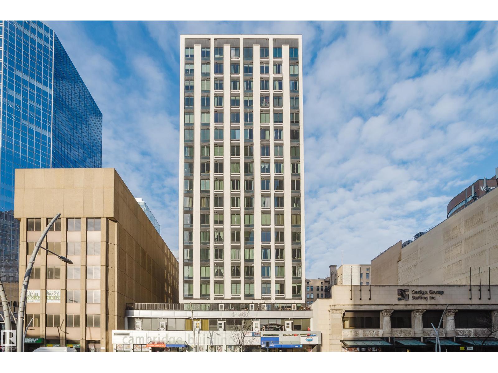 #1105 10024 JASPER AV NW