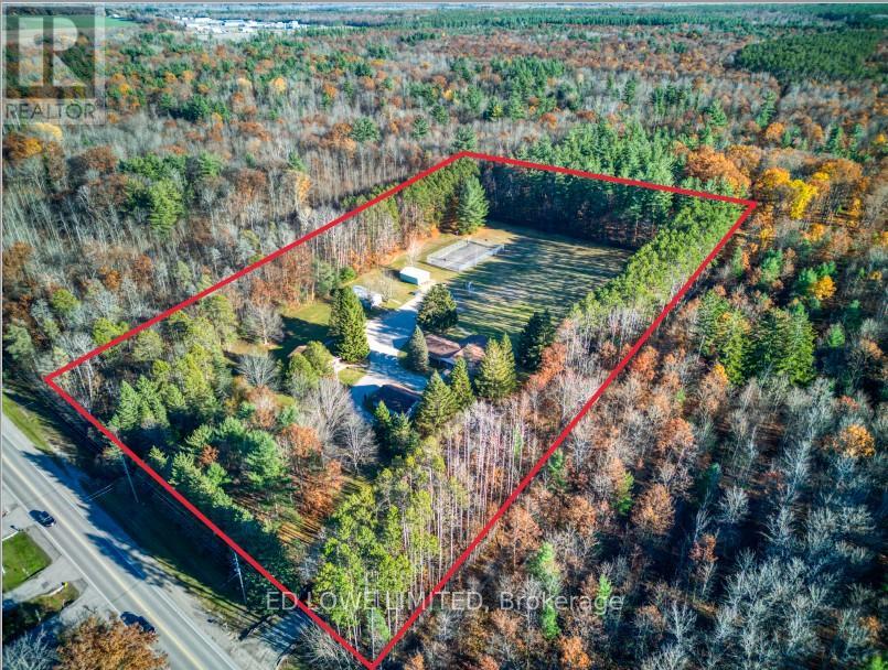 3761 HORSESHOE VALLEY ROAD W