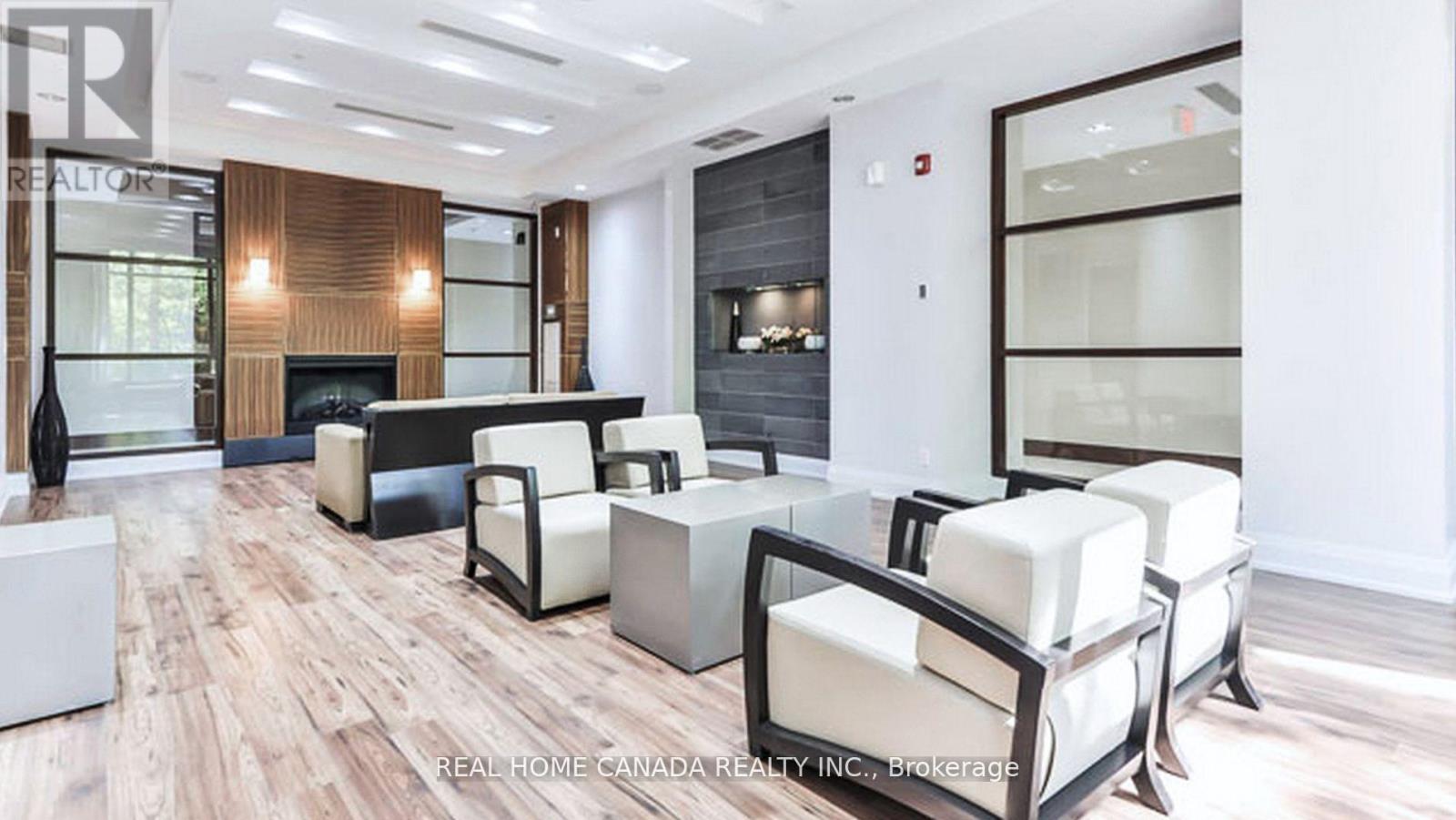 2611 - 310 BURNHAMTHORPE ROAD W