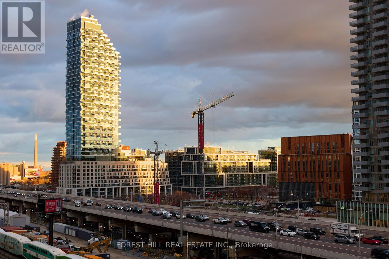 809 - 1 MARKET STREET