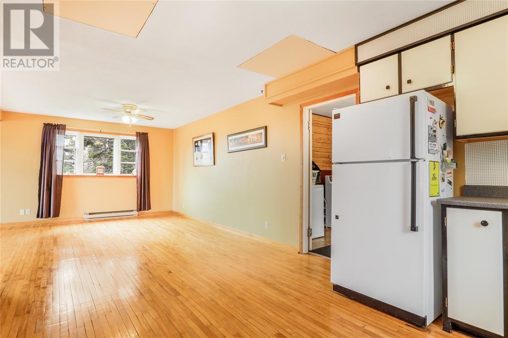 582-594 Indian Meal Line