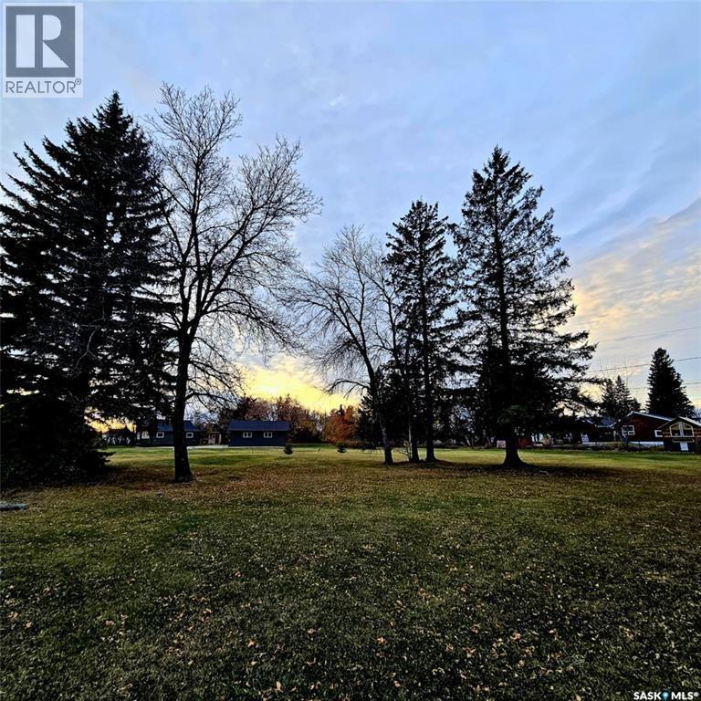 16 & 17 18 3rd STREET