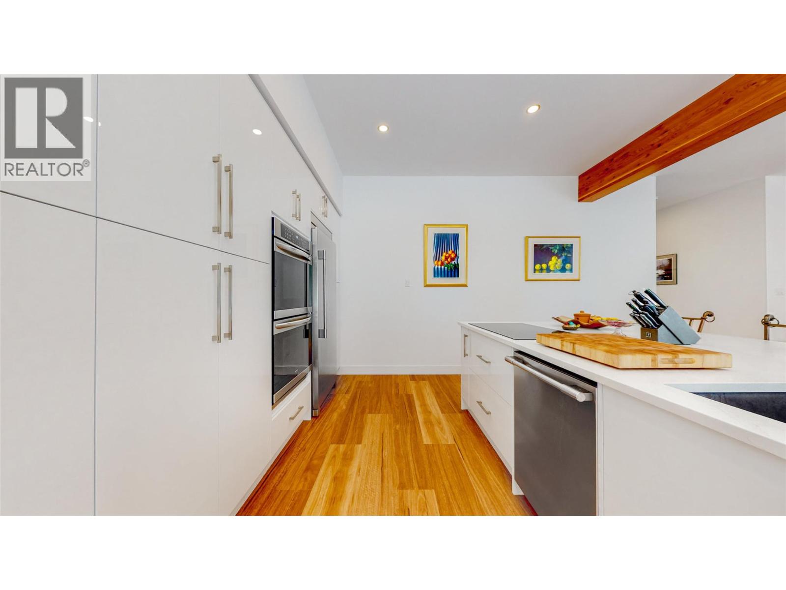 1324 Timberwolf Trail Road