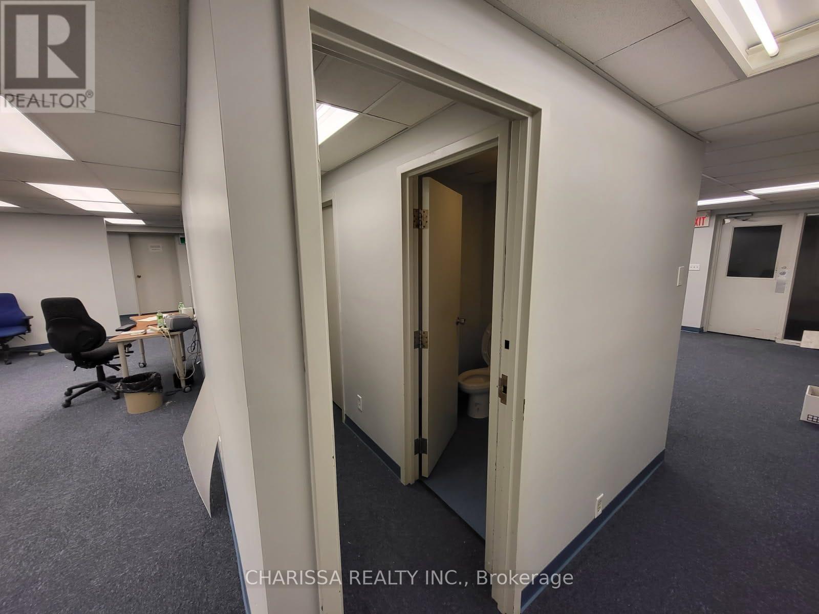 22 CLAPPERTON STREET