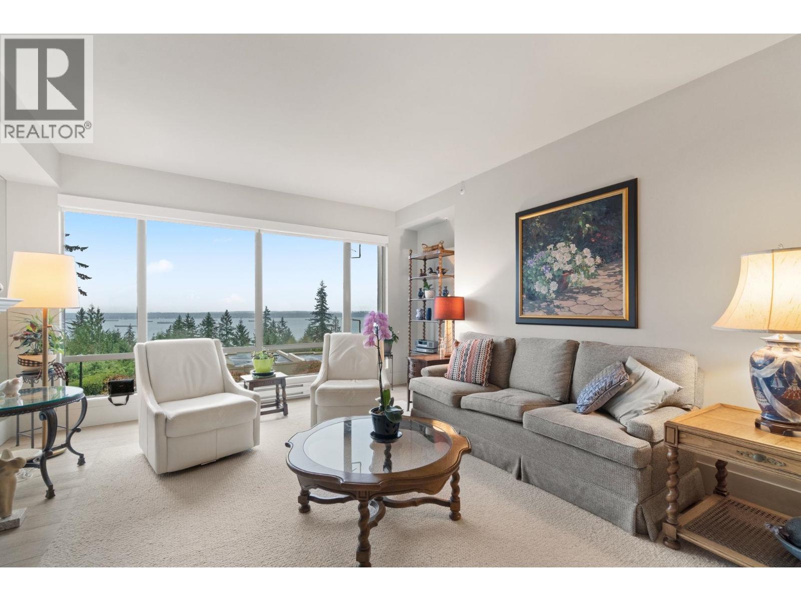 201 3105 DEER RIDGE DRIVE