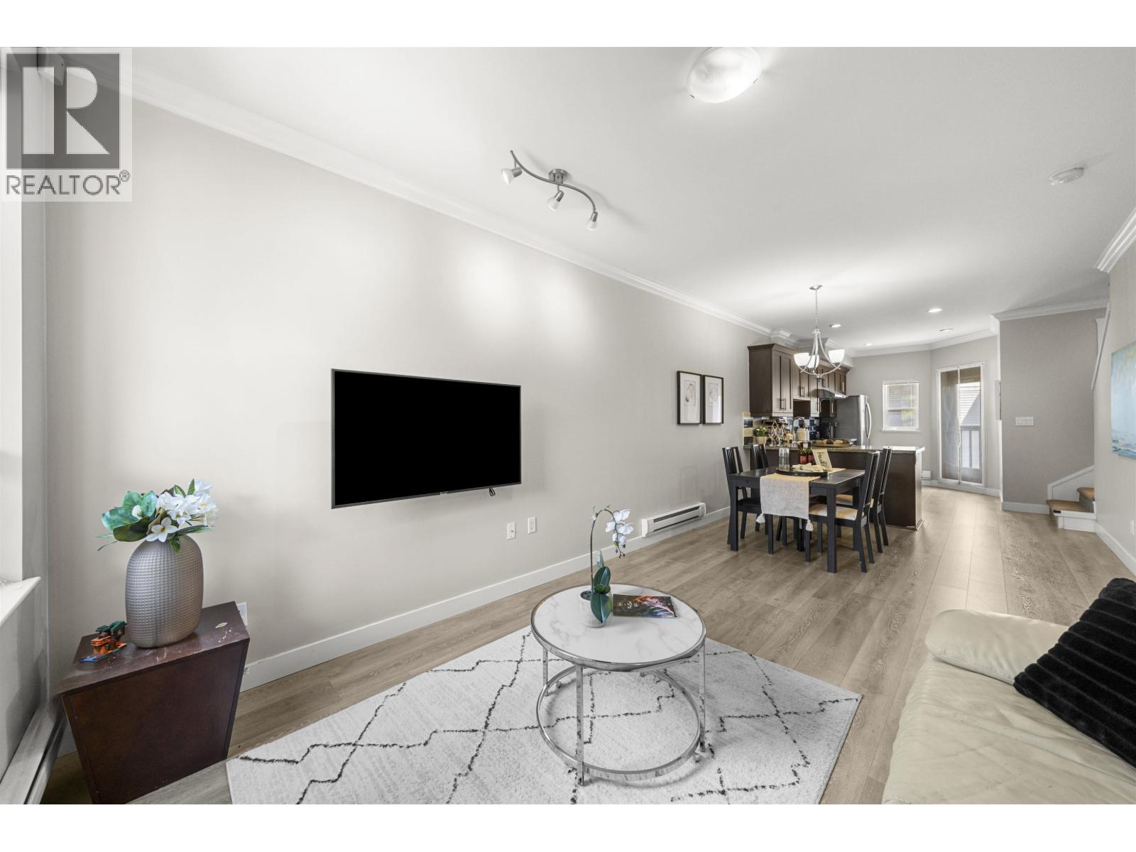 2 22788 WESTMINSTER HIGHWAY