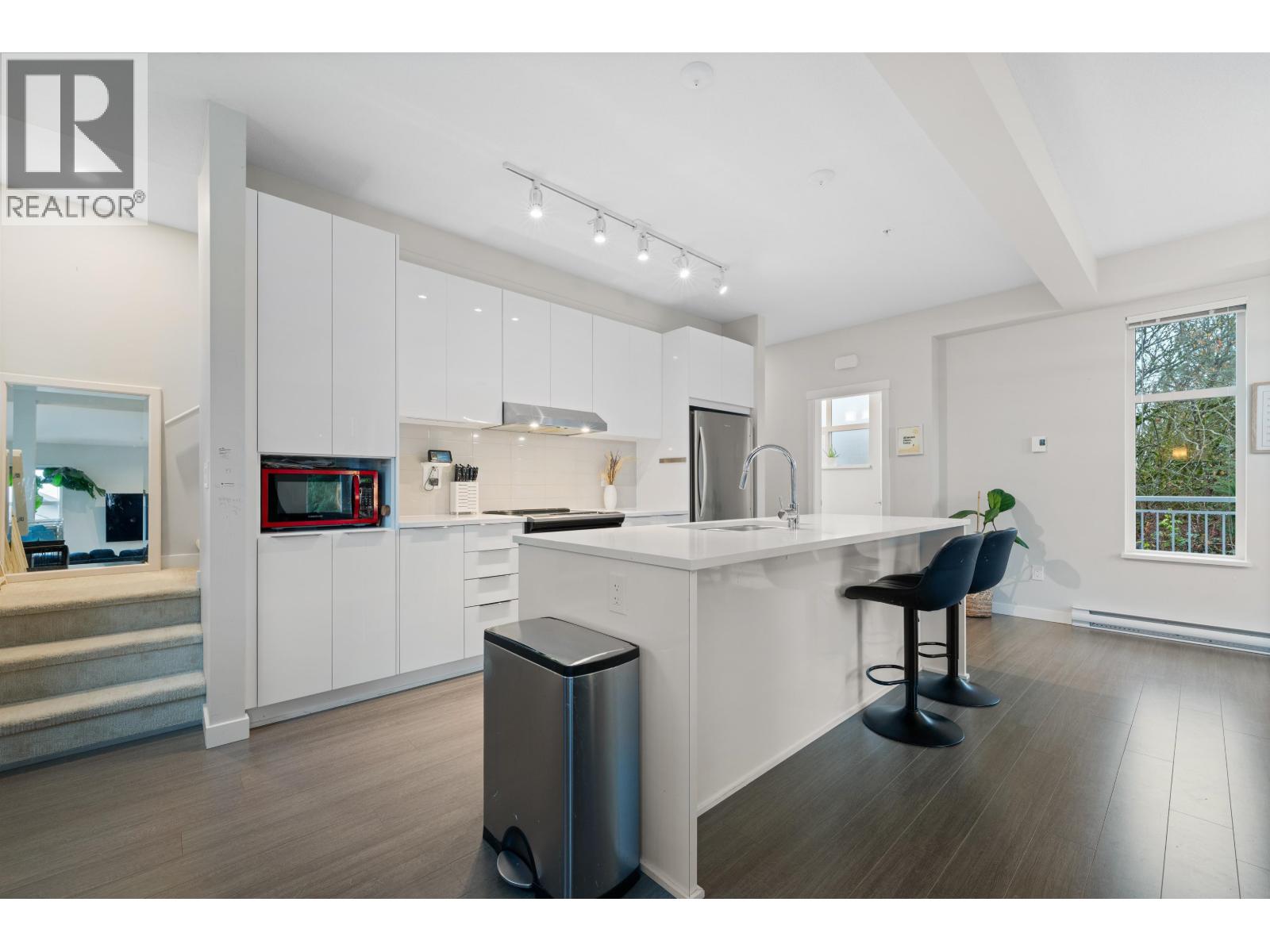 1904 11295 PAZARENA PLACE