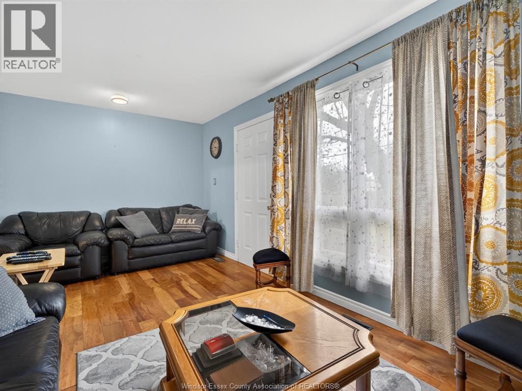 5408 LASSALINE AVENUE