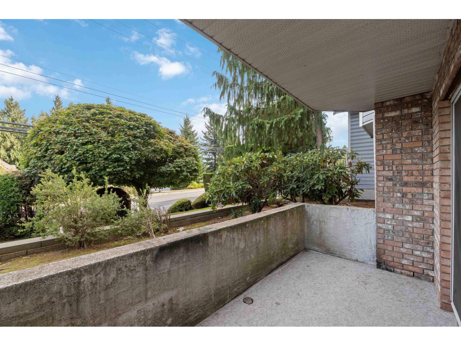 1 2750 FULLER STREET