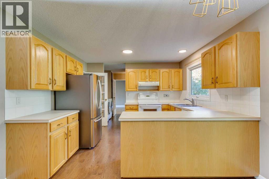 1257 Varsity Estates Road NW