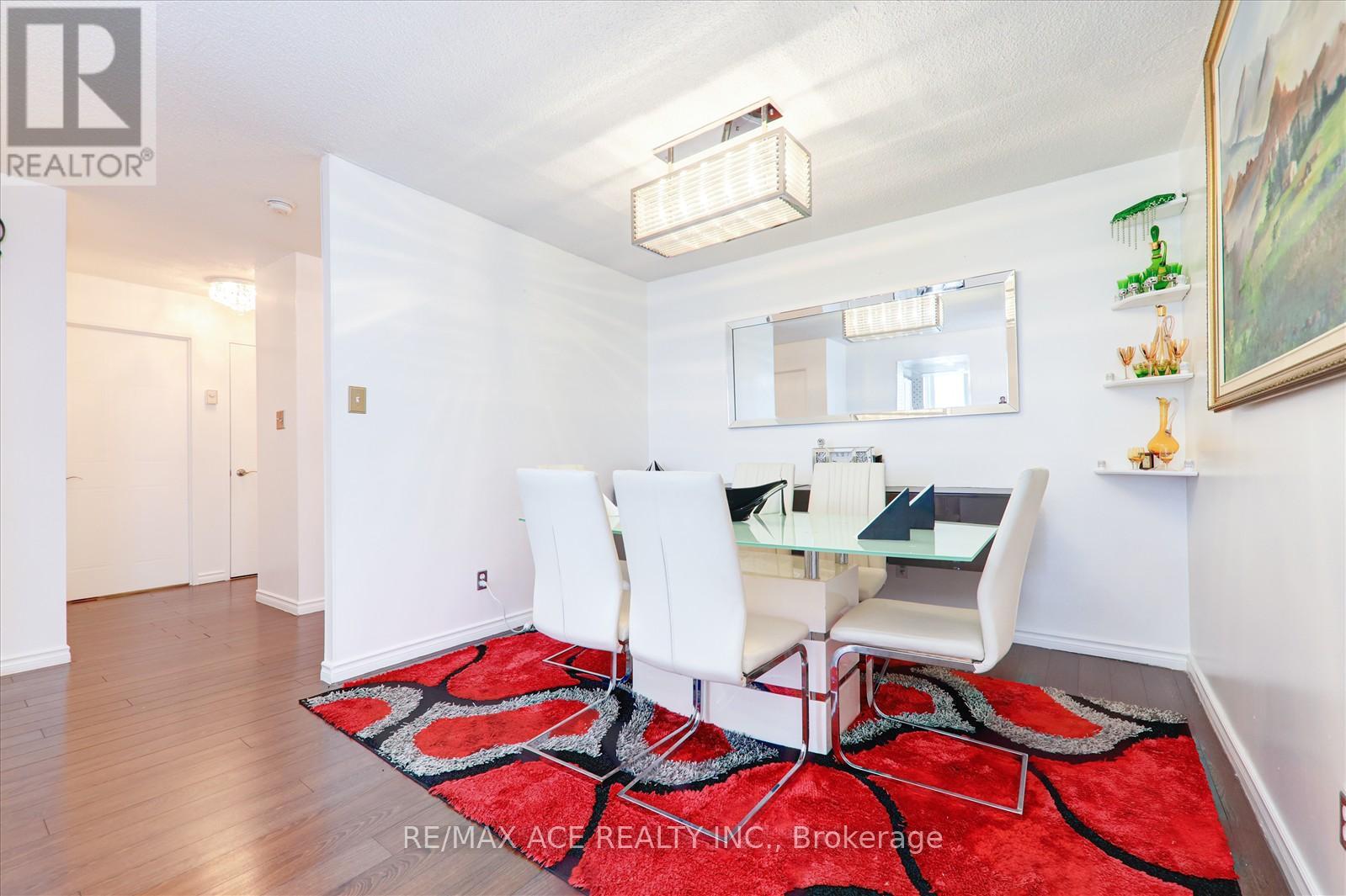 1410 - 1470 MIDLAND AVENUE