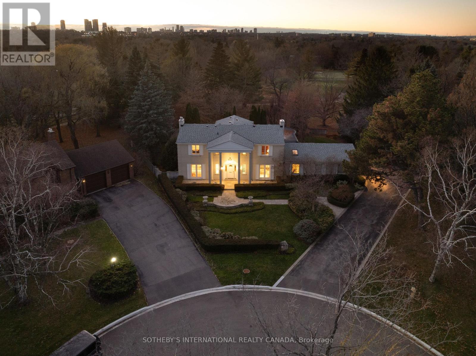 91 FAIRWAY HEIGHTS DRIVE