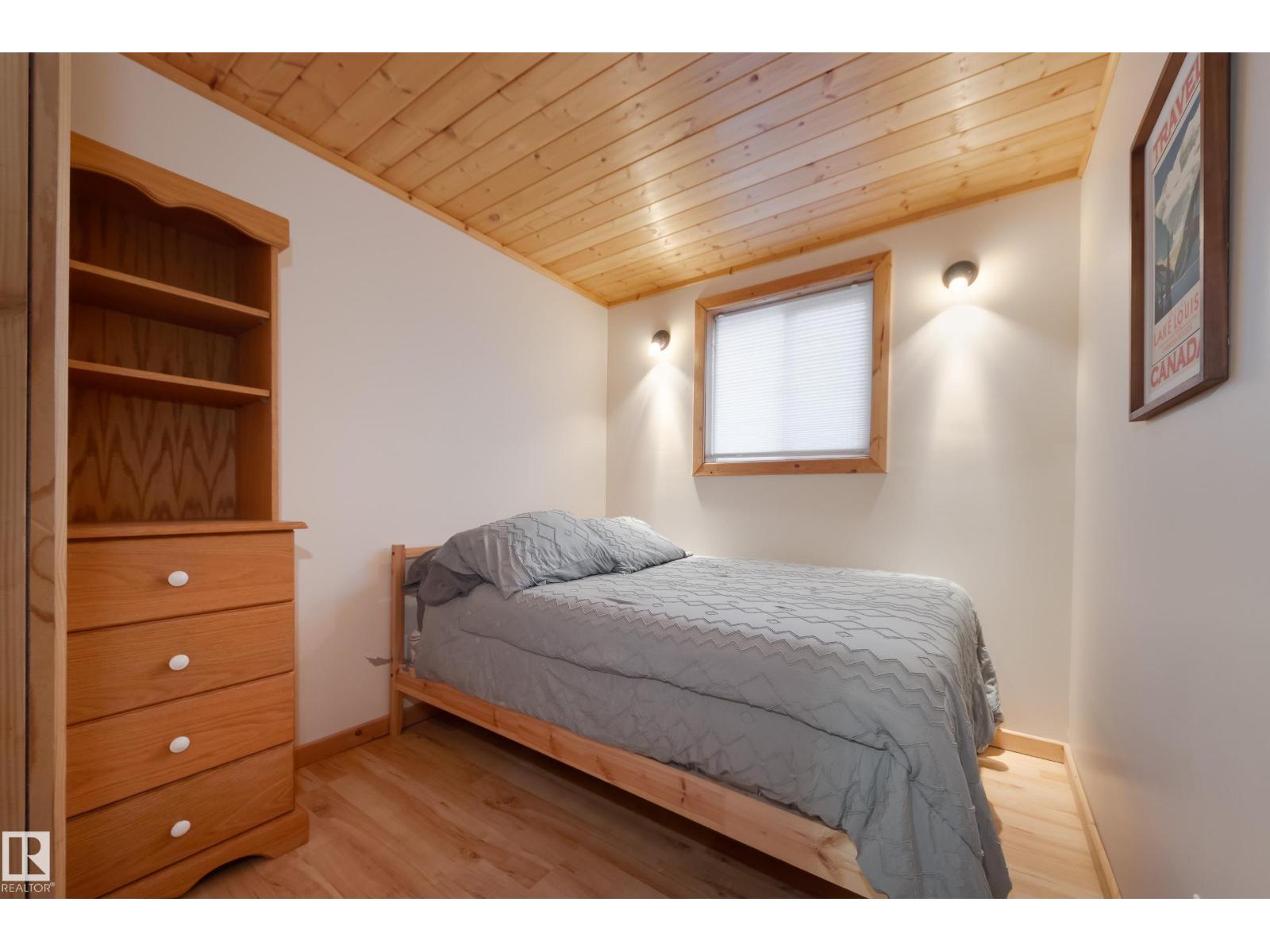 #304 & 306 53414 Range Road 62