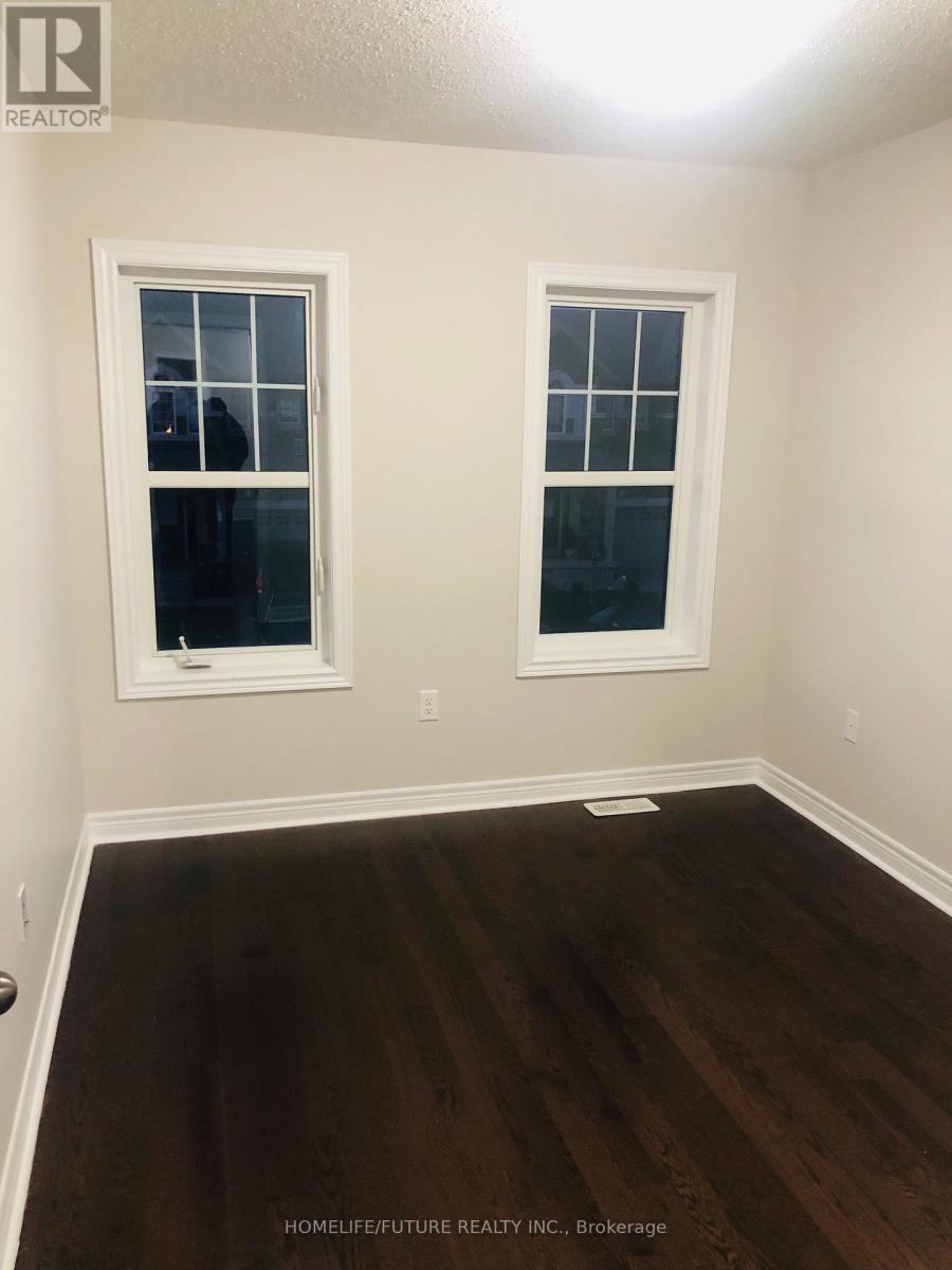 66 KEMPSFORD CRESCENT