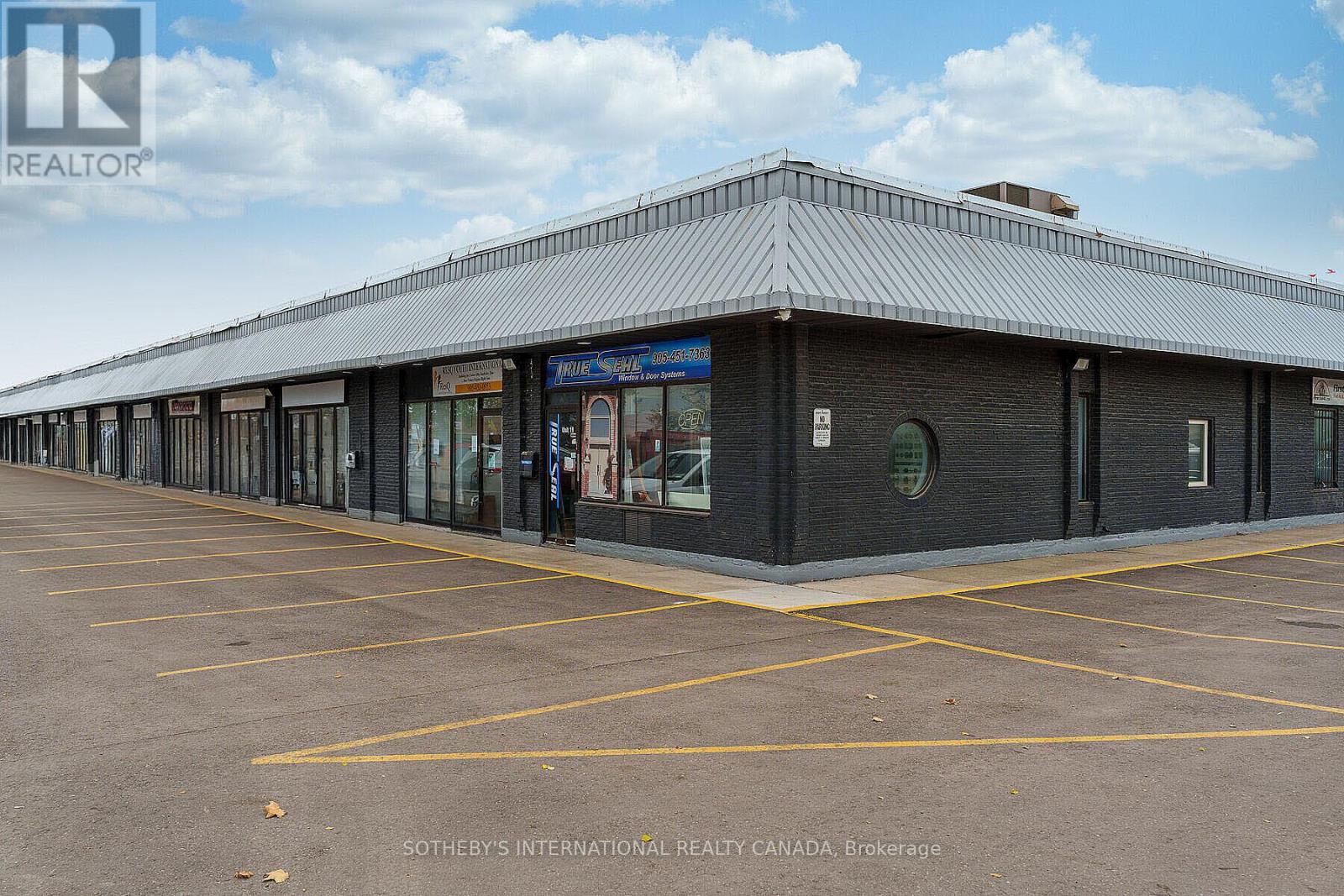 10 - 289 RUTHERFORD ROAD S