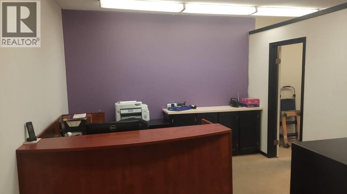 220 6939 HASTINGS STREET