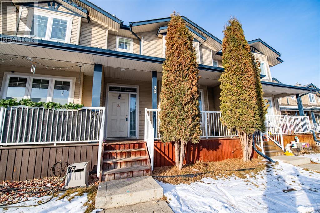 30, Kanten Close Close