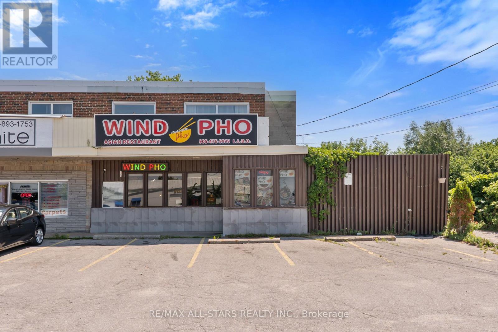 289 THE QUEENSWAY AVENUE S