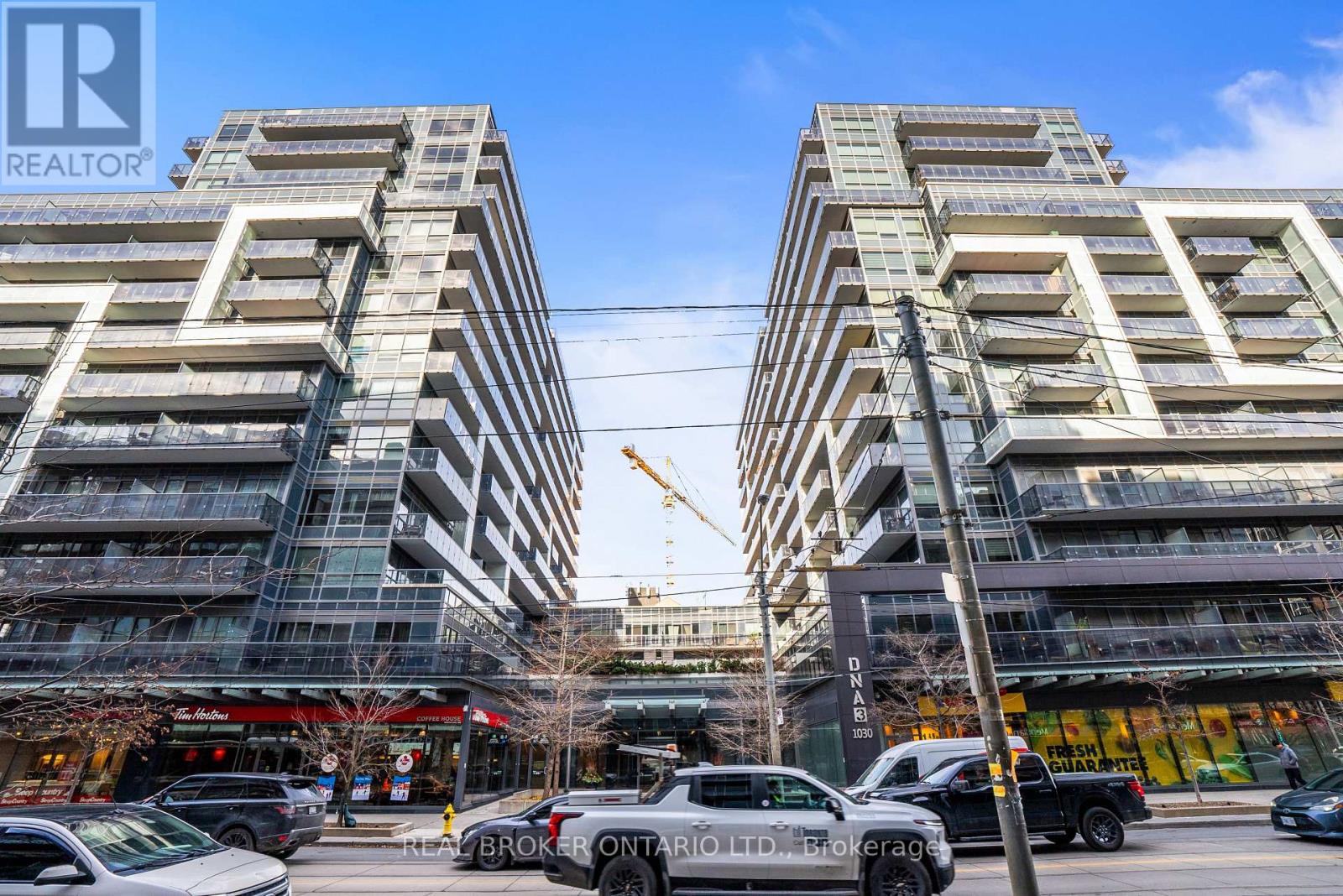 427 - 1030 KING STREET W