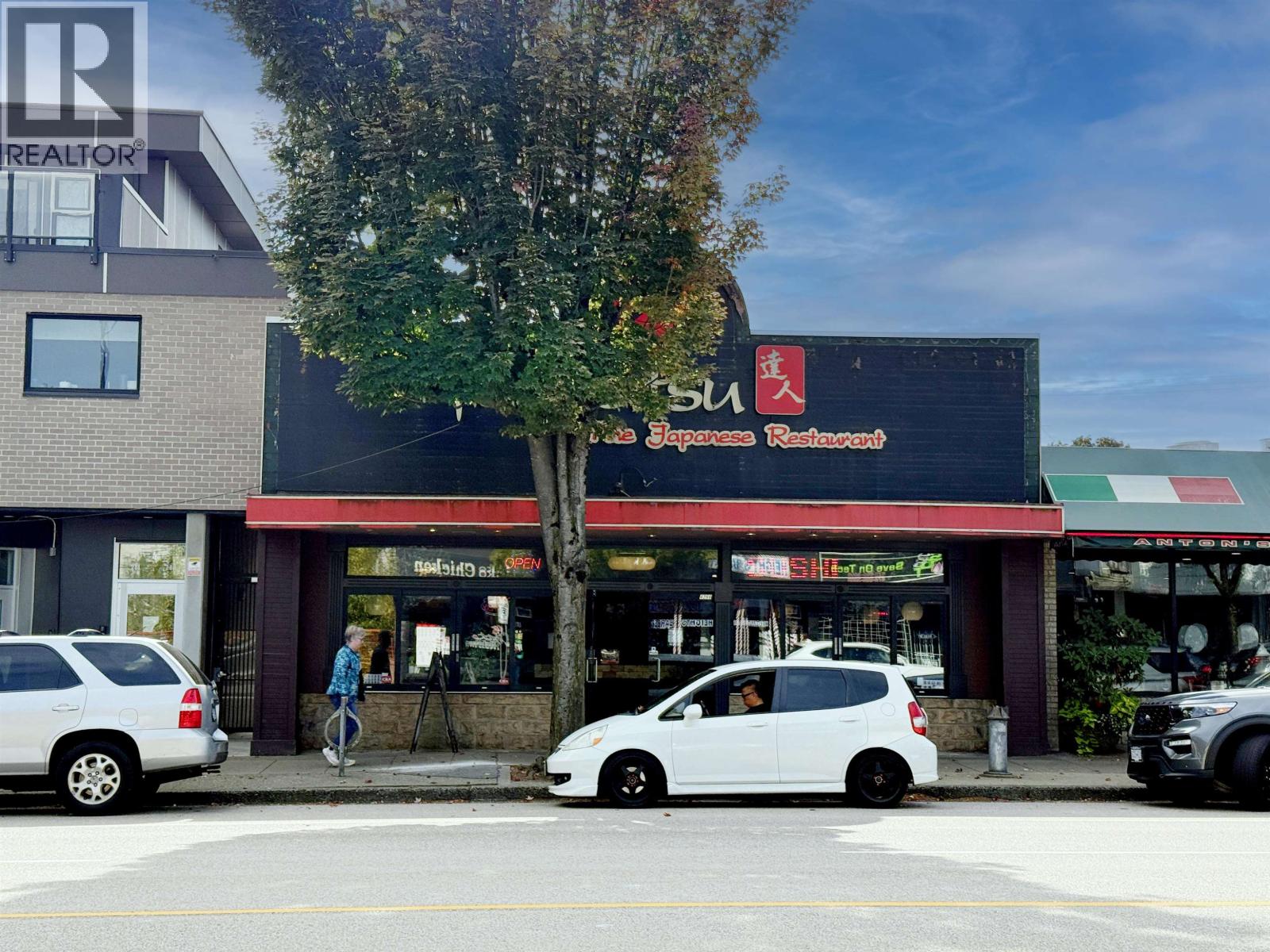 4266 HASTINGS STREET