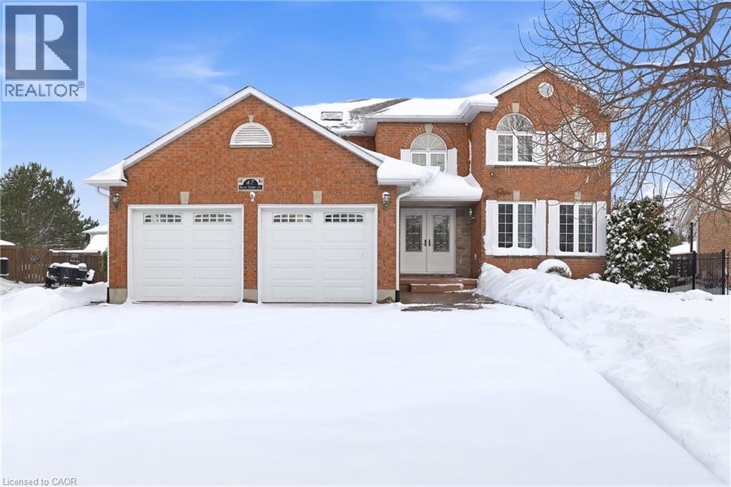 47 BURNT EMBER Court