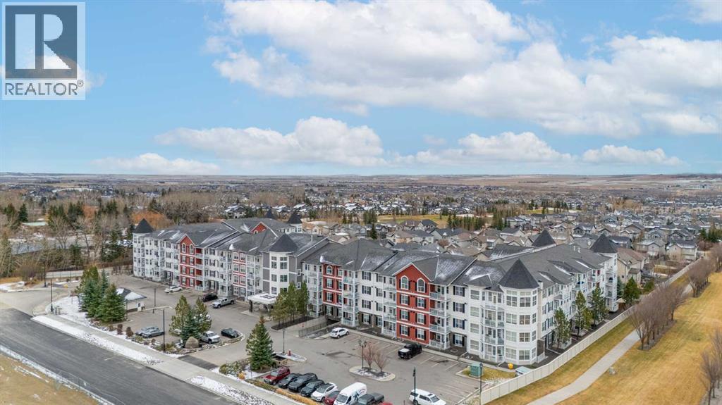 422, 1 Crystal Green Lane