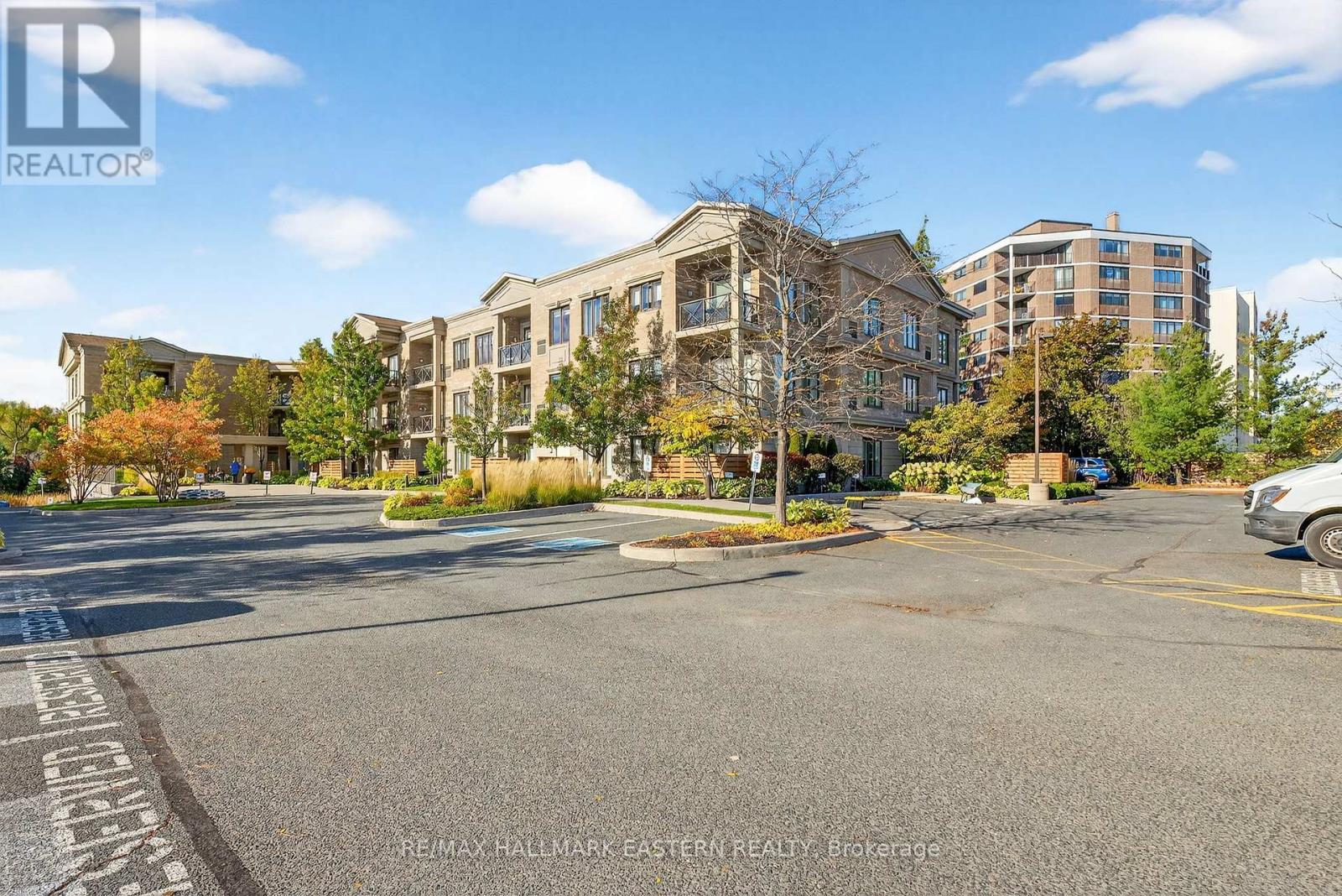 PH06 - 869 CLONSILLA AVENUE